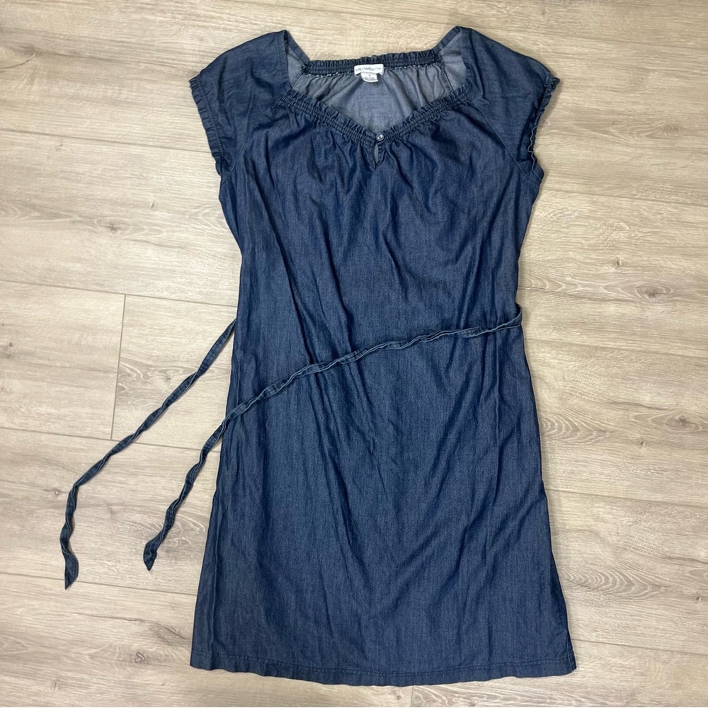 Liz Claiborne Dress Womens 16 Blue Chambray Shift Knee Length Belted Cap Sleeve